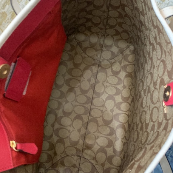 💥💥SOLD💥💥NWT Coach Disney Tote - Picture 4 of 4